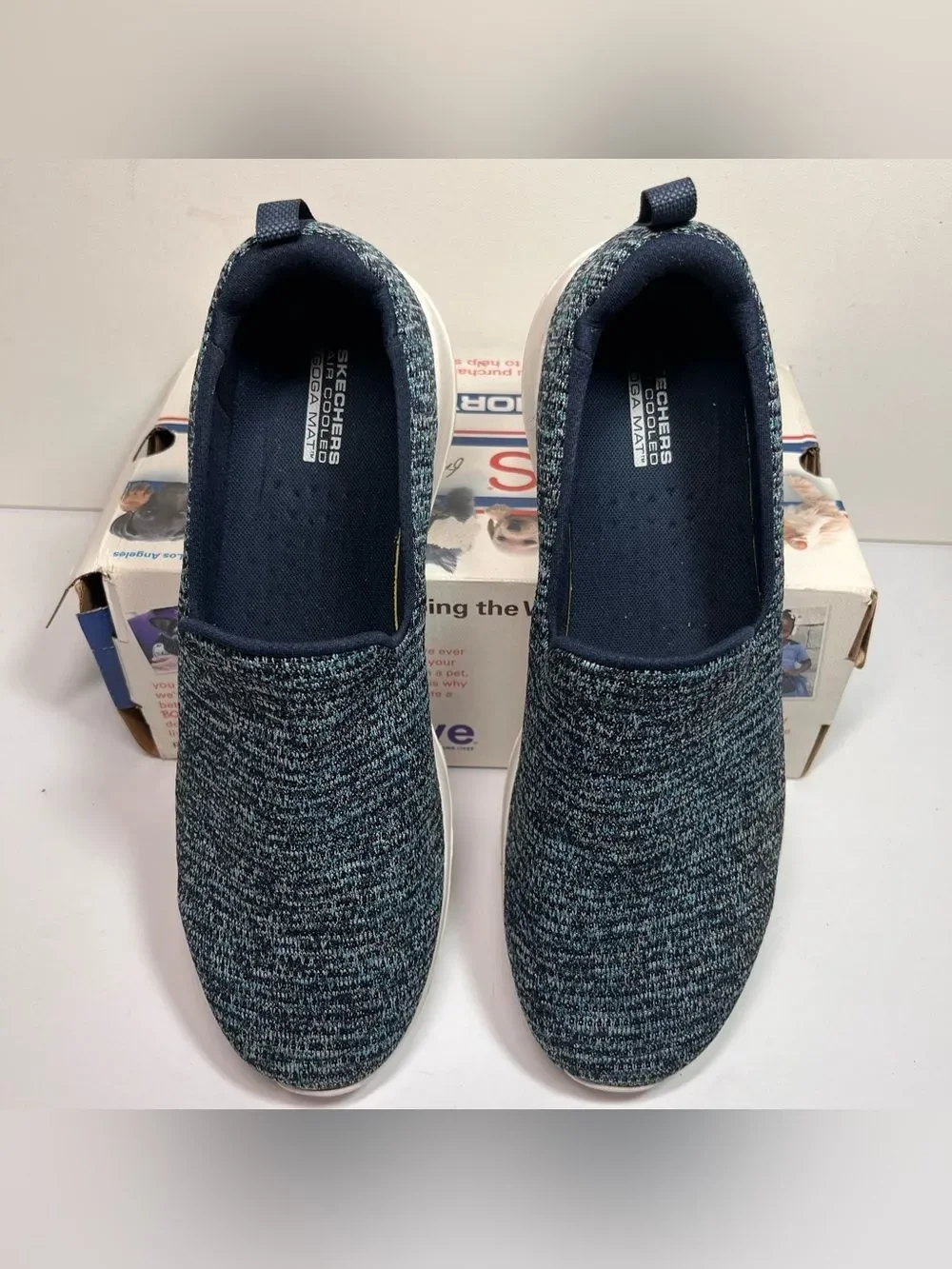 Skechers GOwalk Joy Ons-Everly Washable Two-Toned Knit Slip